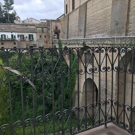 Sotto La Torre 3* 兰恰诺