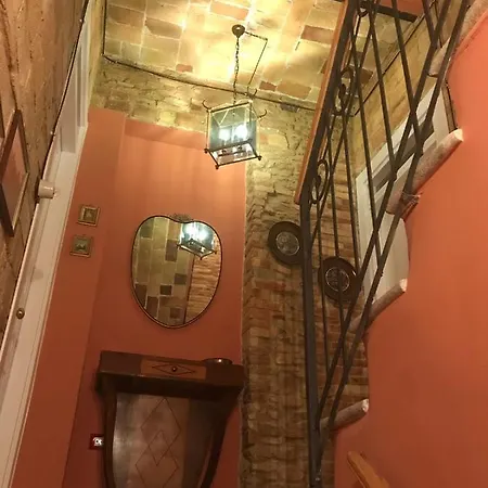 Sotto La Torre 3* Λαντσιάνο