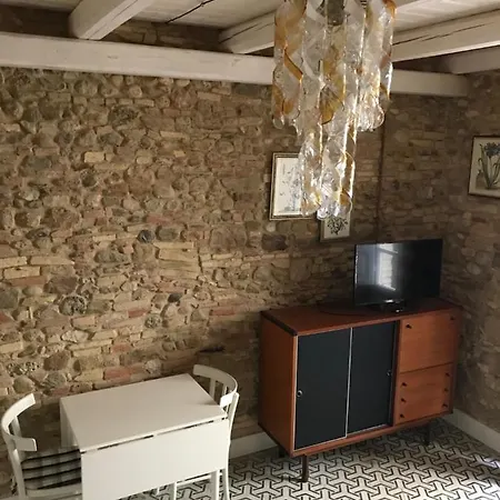 Sotto La Torre